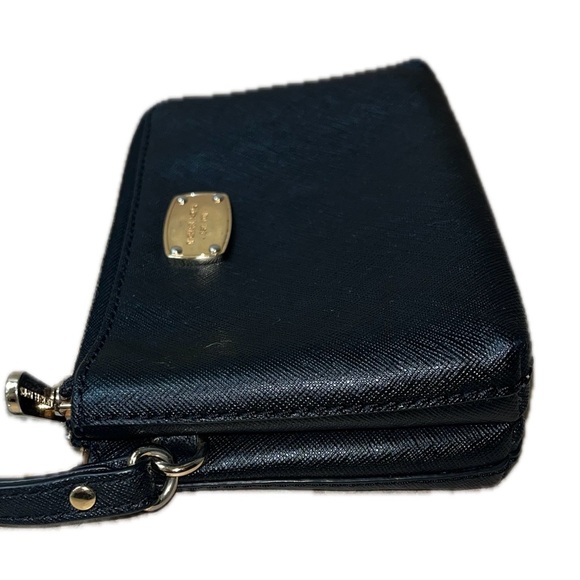 MICHAEL Michael Kors Black Double Zip Wristlet - Picture 5 of 11